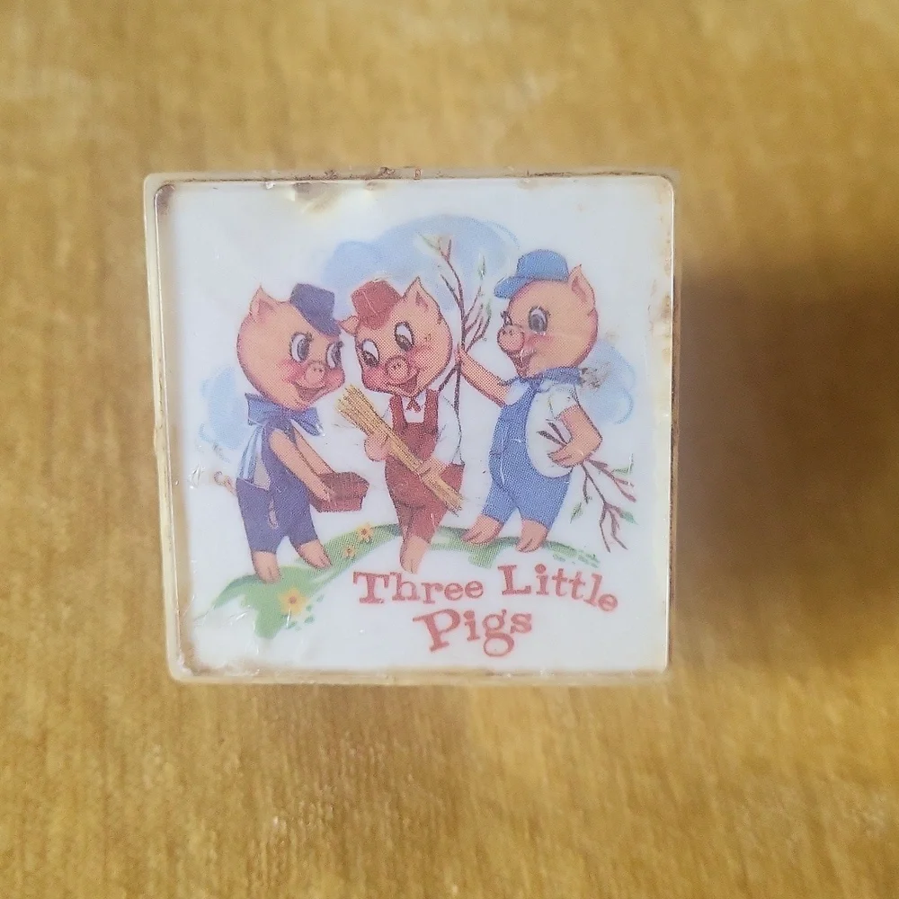 Three Little Pigs Night Light Collectible Made USA CS Inc